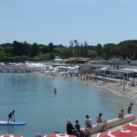 Charming Ii * Antibes